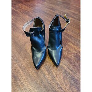 Rue 21 Black Heels size M 7/8